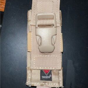 YAKEDA Multitool Tac Flashlight Pouch (Sand)